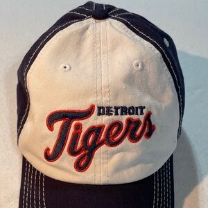 Detroit Tigers Two-Tone Baseball Cap EUC Blue & White Universal man /woman